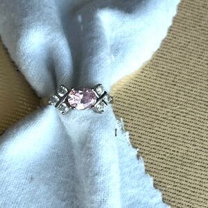 Sterling Silver Fashion Ring.